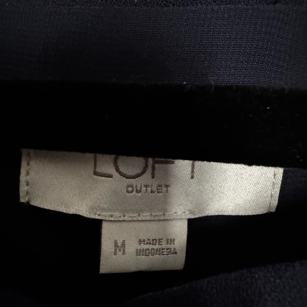 LOFT Midnight Blue Button-Front Vest - Picture 3 of 4
